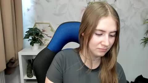 Megan online show from August 7, 7:08 am