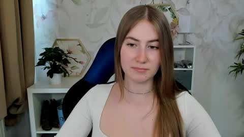 Megan online show from August 11, 3:47 pm