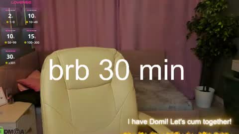 megg_ryan online show from August 14, 11:36 am