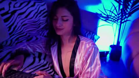 megga_bluee online show from August 1, 3:12 am