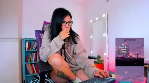 Juli online show from July 21, 2:19 pm
