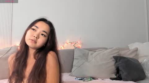 Mei online show from August 9, 5:52 am