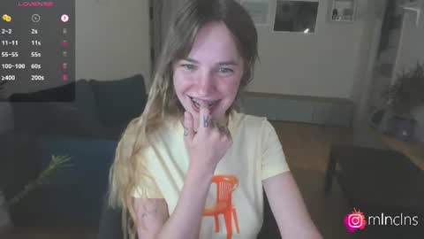 MELANIE  AND  KEV  online show from August 10, 6:31 pm