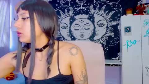 melissa online show from August 3, 9:55 pm