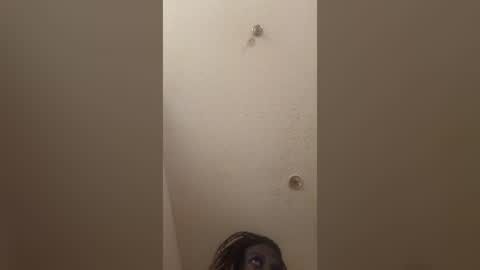 mel_hart_jr online show from July 18, 11:28 pm