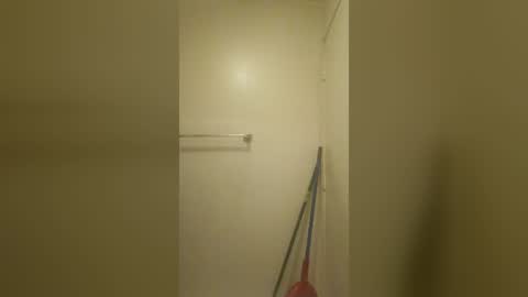 mel_hart_jr online show from July 19, 8:44 pm