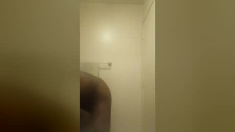 mel_hart_jr online show from August 2, 7:59 am