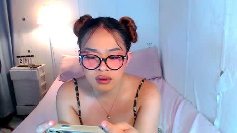 mel_rai14 online show from August 15, 7:12 am