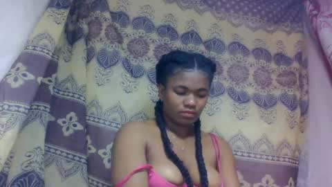 melancee online show from August 11, 1:24 pm