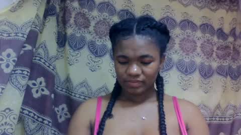 melancee online show from August 11, 3:36 pm