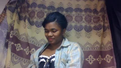 melancee online show from August 12, 8:33 pm