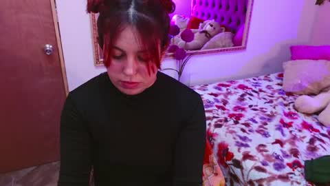 melani_cute01 online show from July 28, 11:44 pm