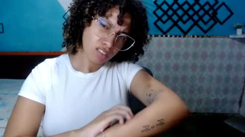 melani online show from July 23, 4:31 pm