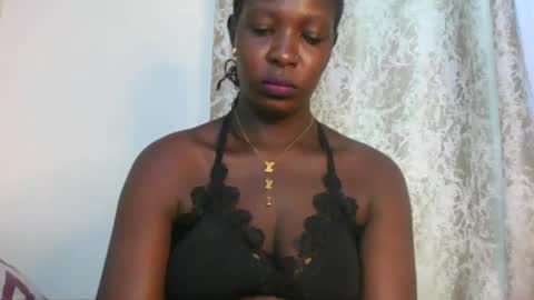 melanie_bae1 online show from August 13, 9:23 am