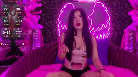Melanie online show from August 11, 5:09 am