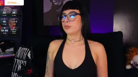 Mel online show from August 10, 2:46 am