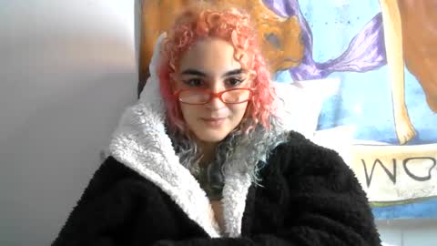 Melanie online show from August 7, 9:42 am