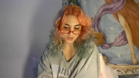 Melanie online show from August 12, 8:38 am
