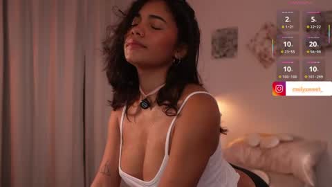 Melanie online show from August 3, 4:47 pm