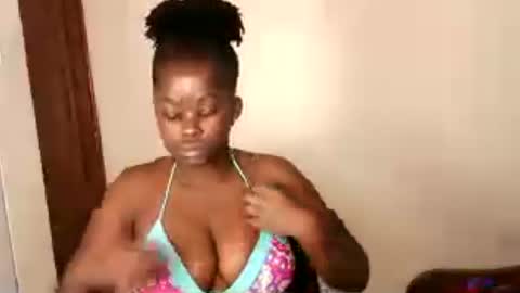 melanin_juicey8 online show from July 5, 11:13 am