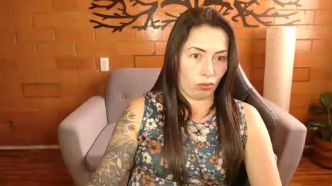 Melanny online show from August 8, 1:33 pm