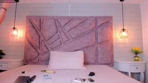 melany_heaven online show from July 29, 8:05 pm