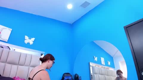 melany_love0 online show from July 29, 9:33 pm