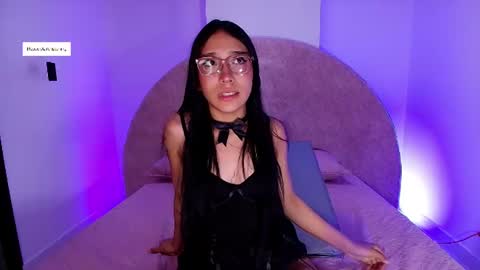 melany vives online show from August 14, 9:40 pm