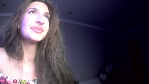 melena_caramel online show from June 3, 7:39 pm