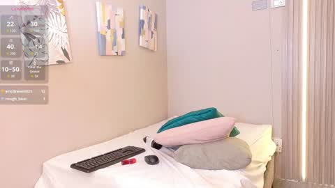 meli_peach online show from August 7, 8:20 pm