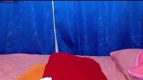 follow me new account melika ronit online show from August 30, 6:30 pm