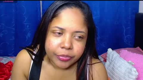 follow me new account melika ronit online show from August 31, 7:14 pm