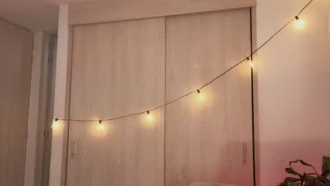 melina_ferrer1 online show from August 2, 5:09 pm