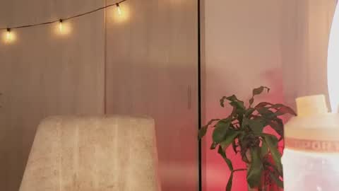 melina_ferrer1 online show from August 13, 2:53 pm