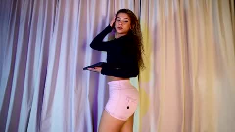   online show from July 22, 1:19 am