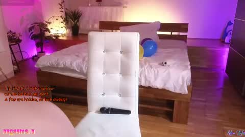 Melina Styles online show from August 7, 11:05 pm