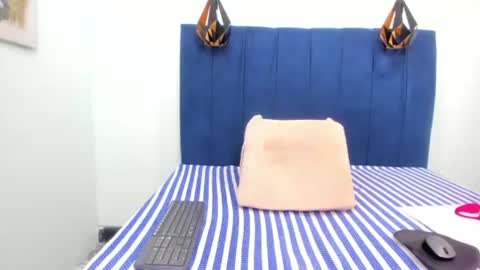 melinda_bill online show from August 14, 12:03 am