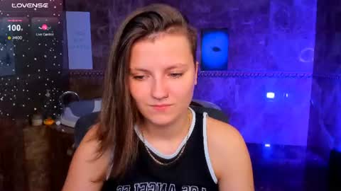 Melinda online show from August 2, 1:56 am