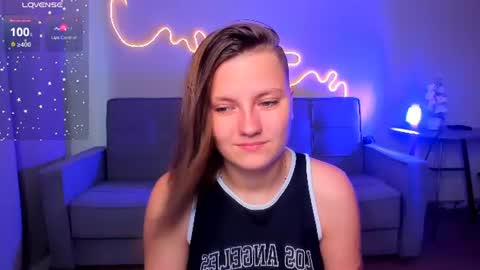 Melinda online show from August 14, 1:42 am