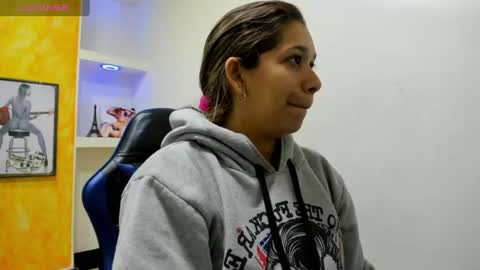 Melisa online show from August 12, 11:45 am