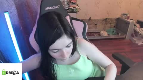 melisanilson online show from May 22, 10:12 pm
