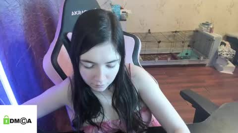 melisanilson online show from June 5, 11:21 pm