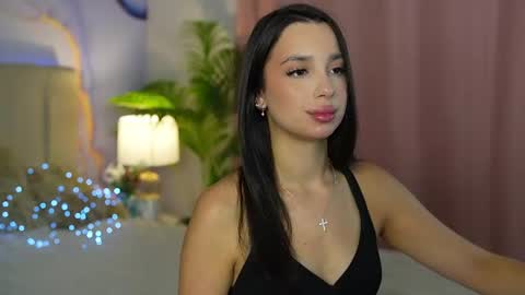 Melisa Ross online show from August 12, 9:55 am