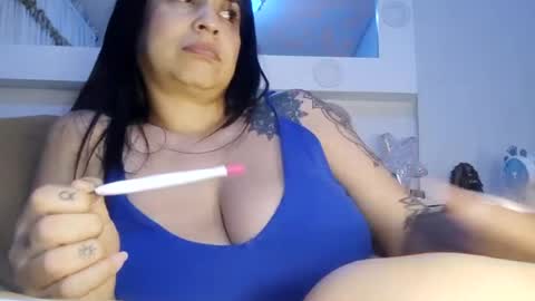 melishanton online show from August 12, 12:24 am