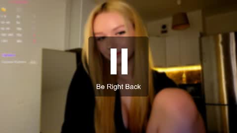 Mel or Lissa 3 Welcome here online show from August 9, 6:53 pm