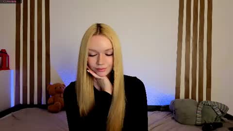 Mel or Lissa 3 Welcome here online show from August 14, 9:07 pm