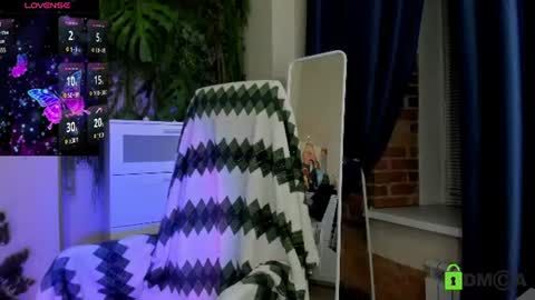 Melissa online show from July 31, 10:26 pm