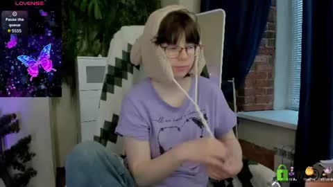 Melissa online show from August 2, 3:02 am