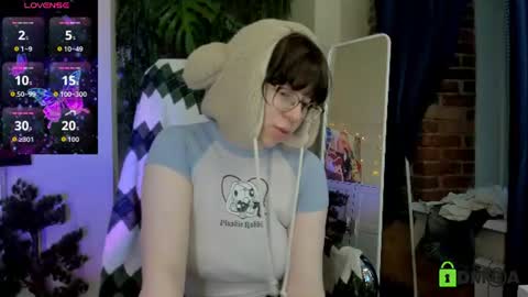 Melissa online show from August 6, 1:48 am