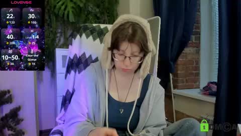 Melissa online show from August 15, 3:10 am